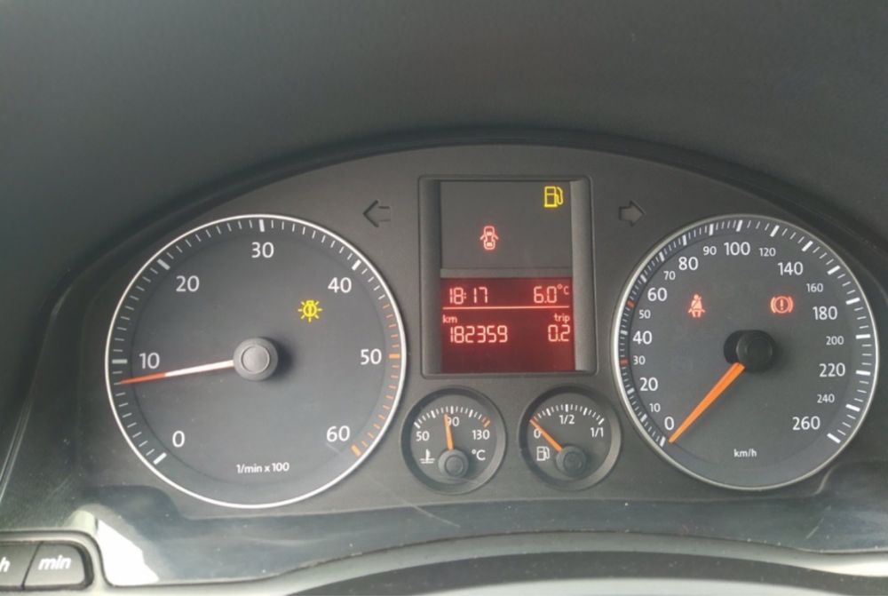VW GOLF 1.9 TDI 90кс 2007 г ТОП СЪСТОЯНИЕ !