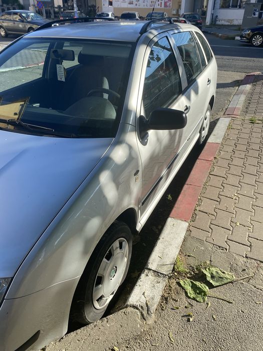 Vând Skoda Fabia 1.4 mpi, an 2002