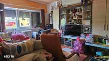 Apartament 3 camere in Deva, zona Eminescu colt cu Balcescu.