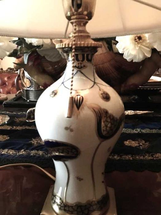 Eleganta lampa-Giulia Mangani-marcata -semnata-Italia