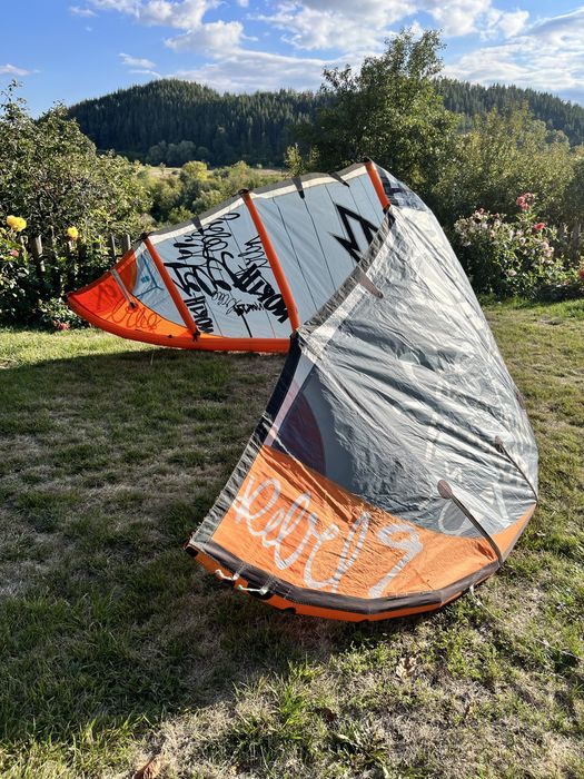 North кайт кайтсърф, kitesurf, kiteboard хвърчило 9 с бар