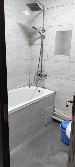 Чирчик 2-микрорайон 2 хона 53кв.м сотилади