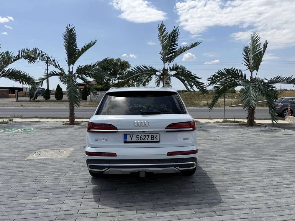 Audi Q7 2021 Quattro Premium 55 TFSI