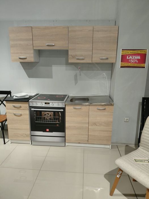 Готова кухня чисто нова