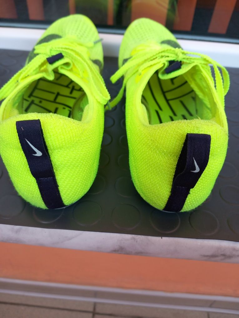 Шпайкове Nike 42,5 номер