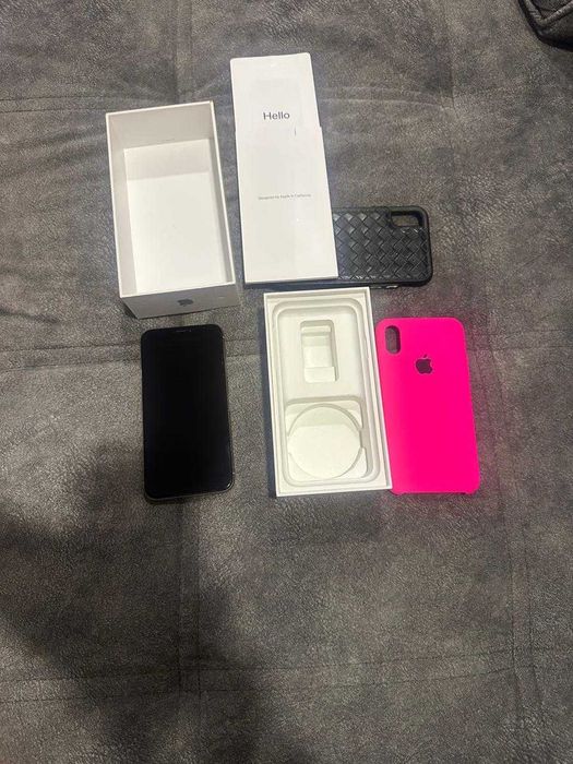 IPhone 10 в отличном состоянии