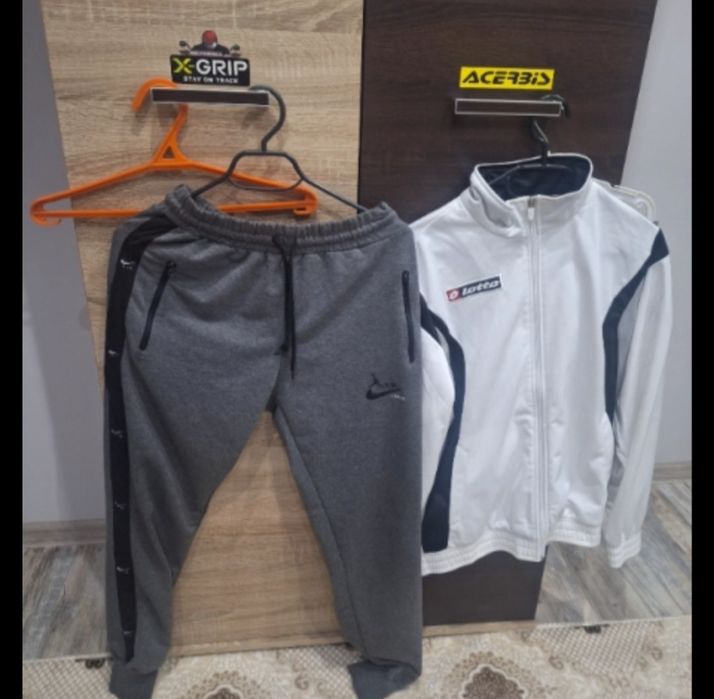 Разпродажба на Дрехи