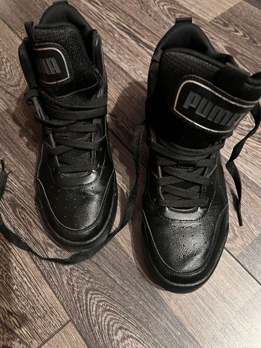 Ghete Puma negre