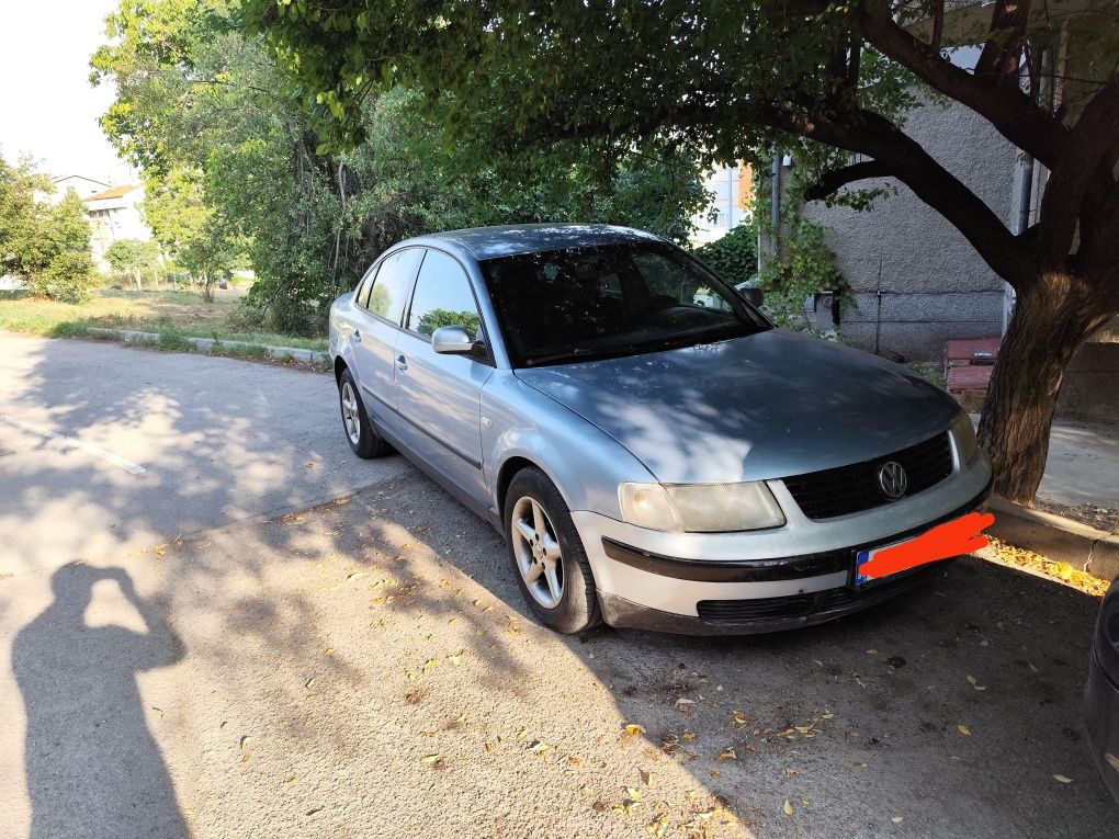 Продавам пасат 1997 г. 1.9TDI 90 коня