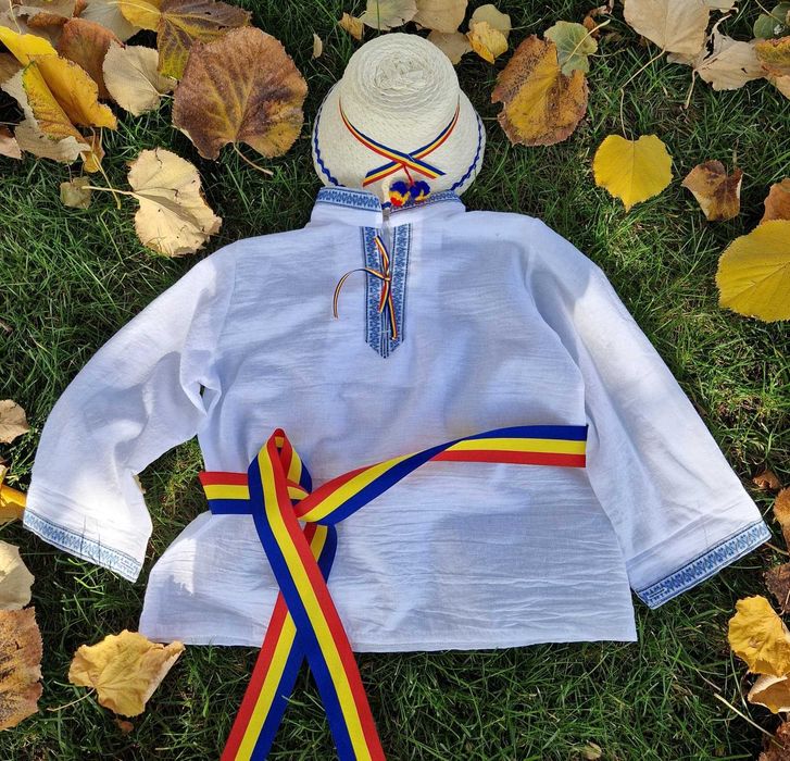 IE COPII camasa costum national popular traditional 4-5-6 ani VAND