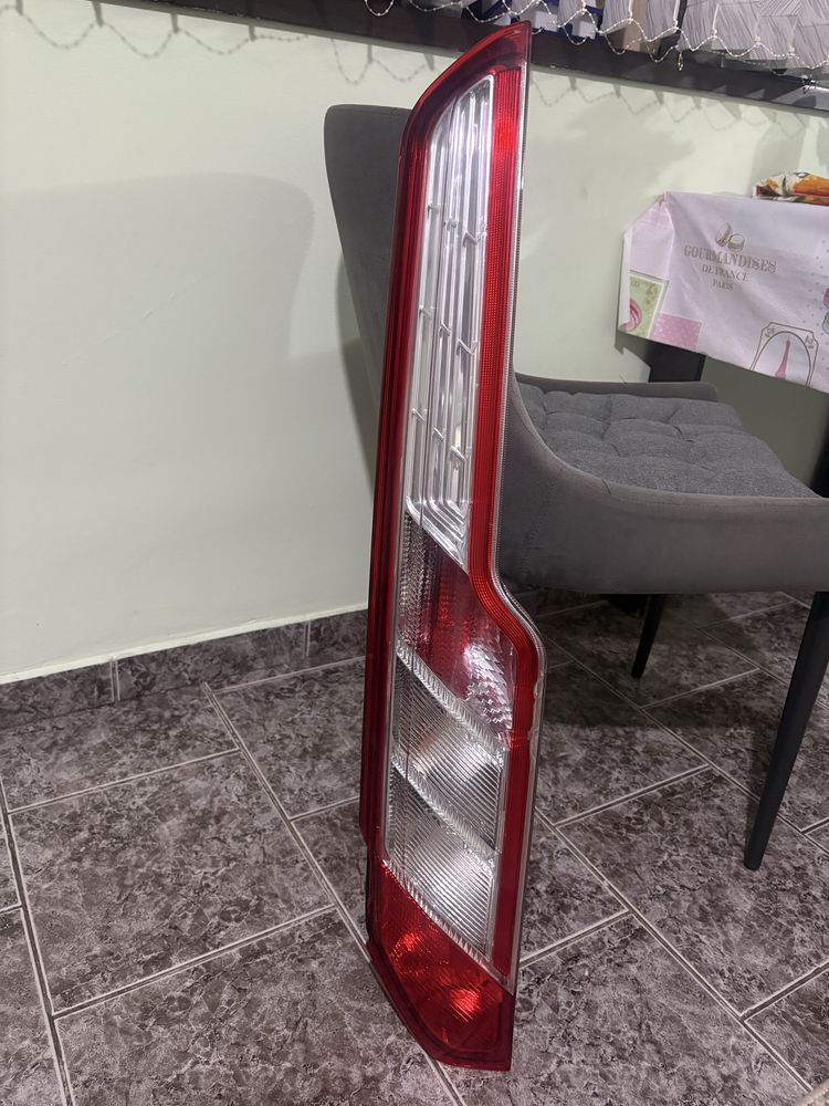 Ляв стоп за Форд Транзит/ Турнео; Ford Transit Custom/ Tourneo