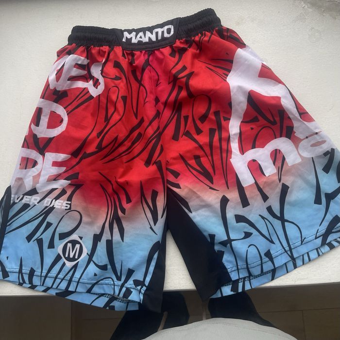 Продам рашгард manto