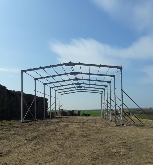 confecționăm hale metalice la or ce mărime