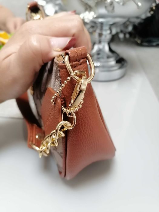 Poșetă super elegantă