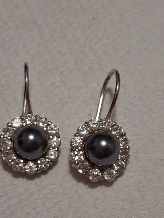 Сребърни обеци с перли и камъни