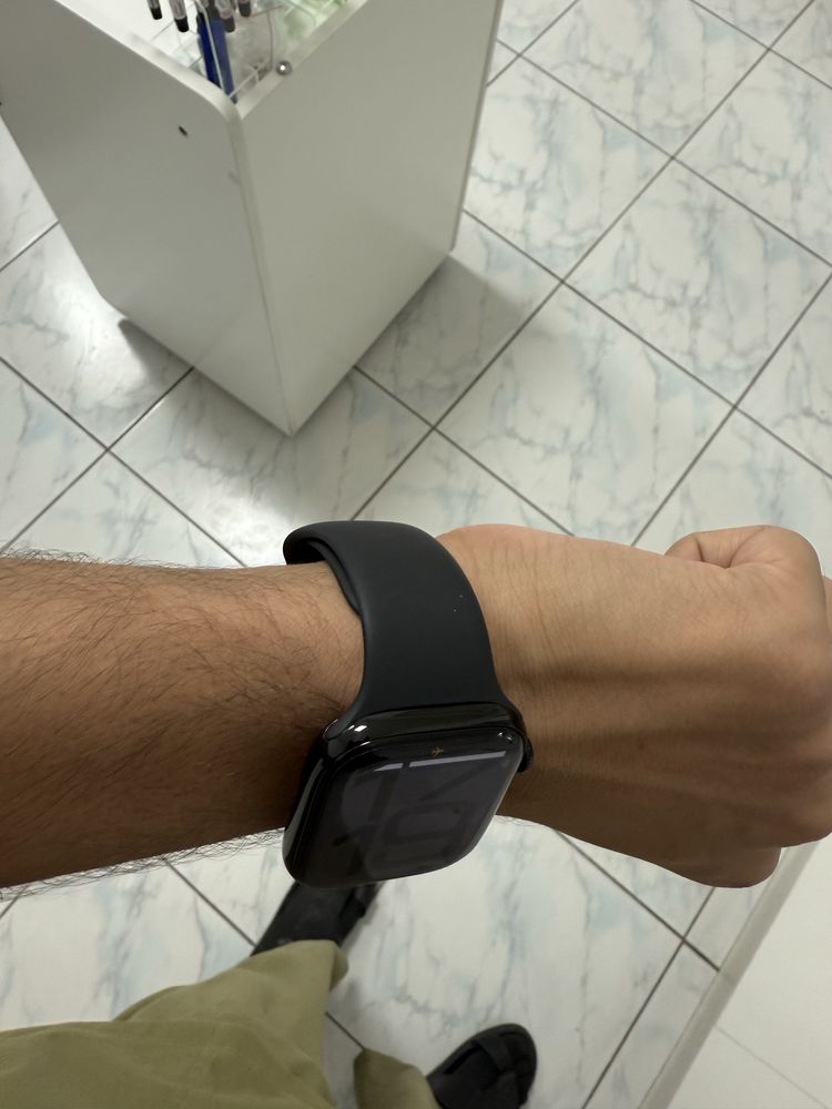 Apple watch 10 46m