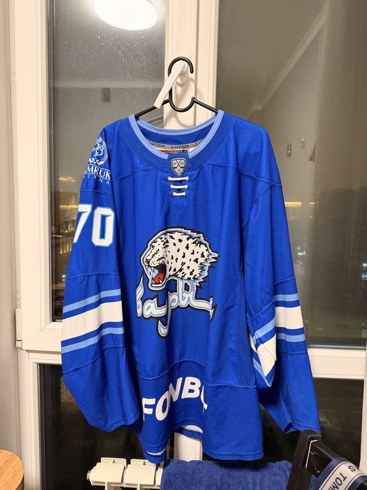 Джерси хк Барыс , срочно