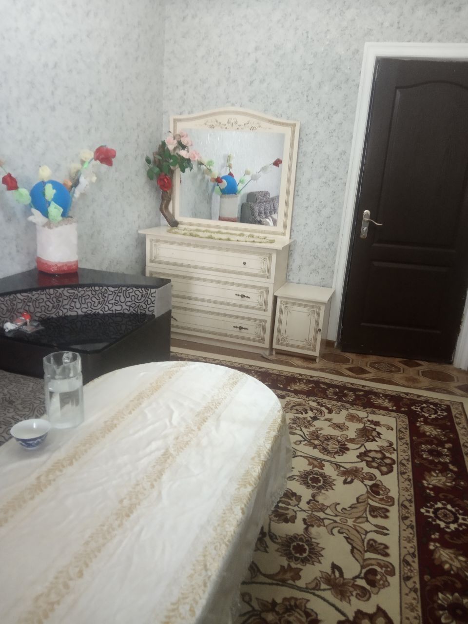 Яккасарайский район. Бобур парк сдаётся 2-комнатная квартира