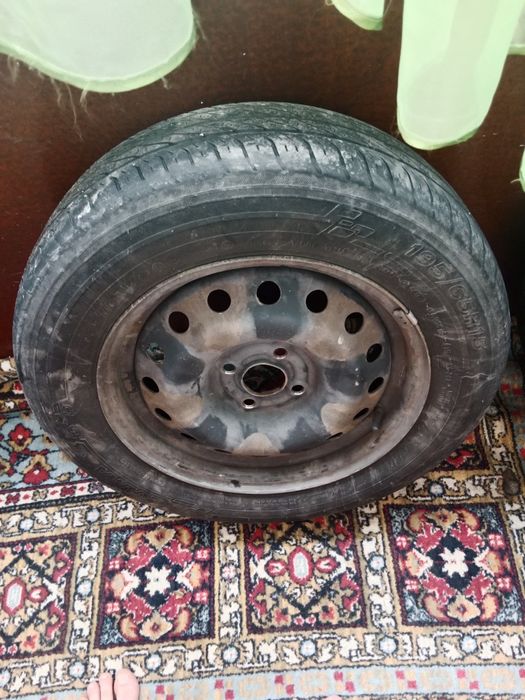 Продам штампы R 15 4/100