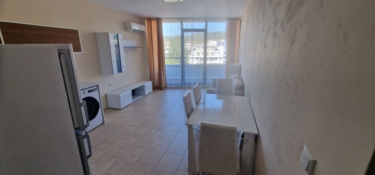 Продава се Двустаен апартамент в к.к. Слънчев бряг - 82 кв.м за 1000 €/кв.м - Снимка #5