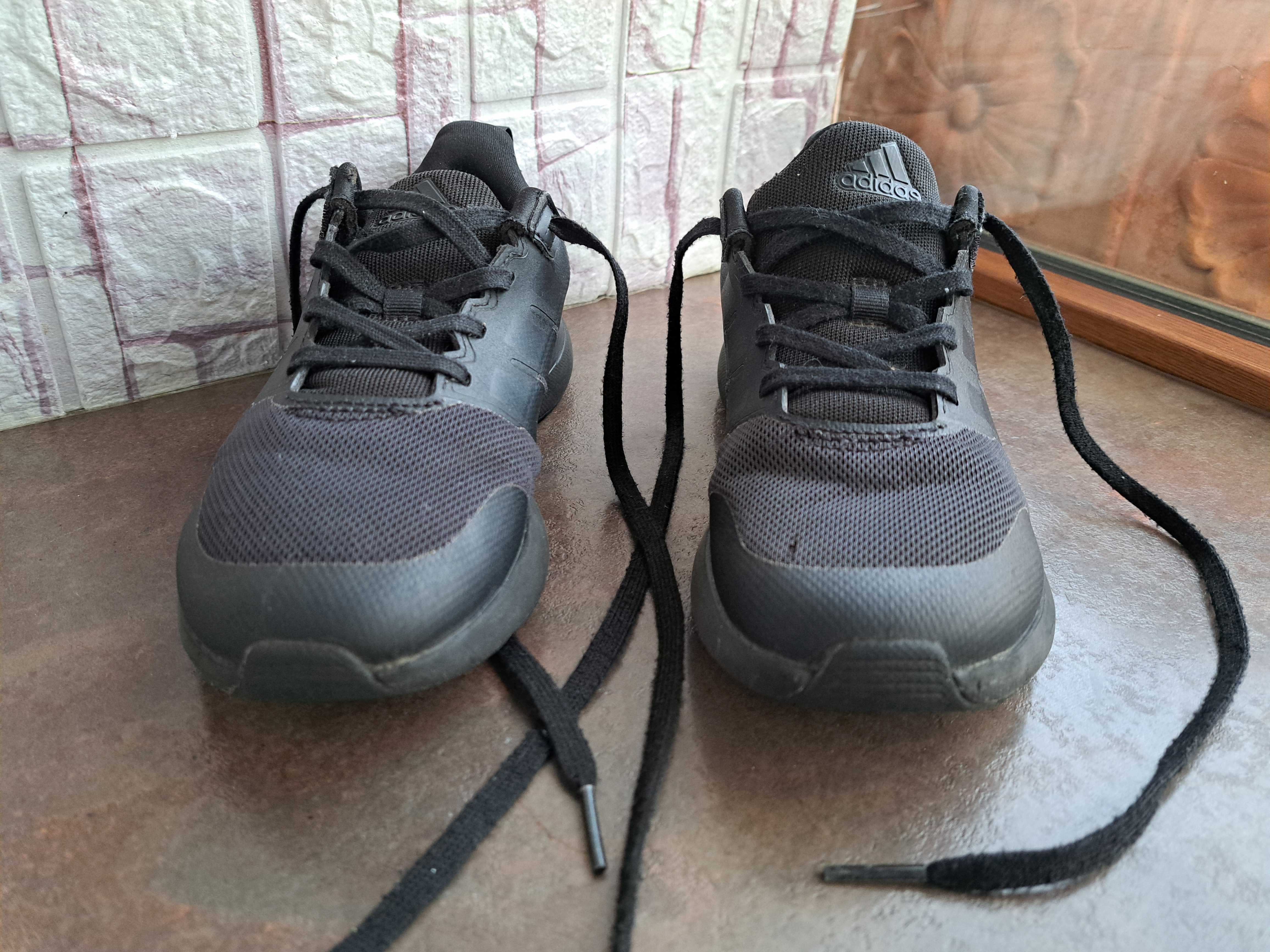 детски маратонки,кецове,спортни обувки,Adidas,номер33,5,адидас