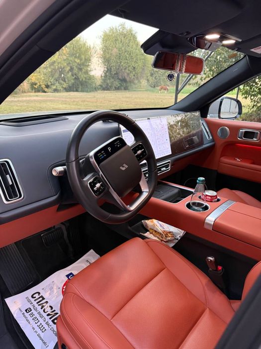 Продаётся Lixiang Li L6 PRO