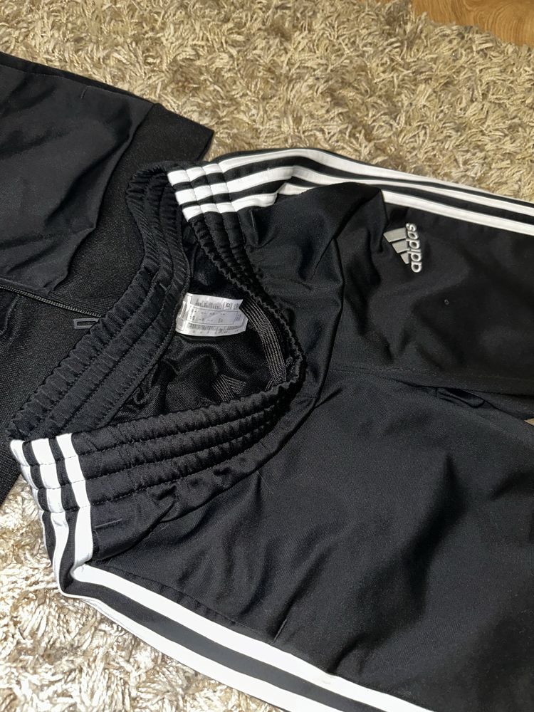 Оригинален Adidas анцунг