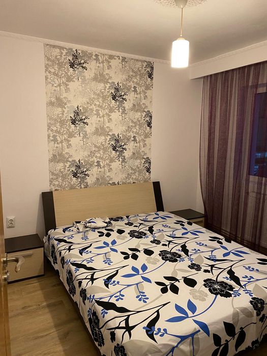Închiriez apartament 2 cam