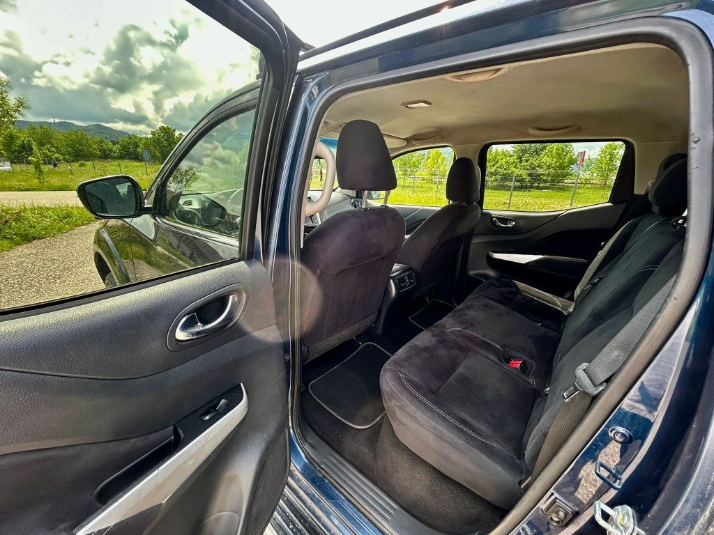Vand Nissan Navara 2.3d 4x4 manuala