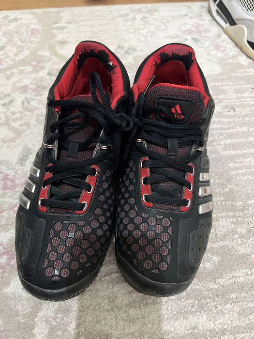 Кроссовки Адидас