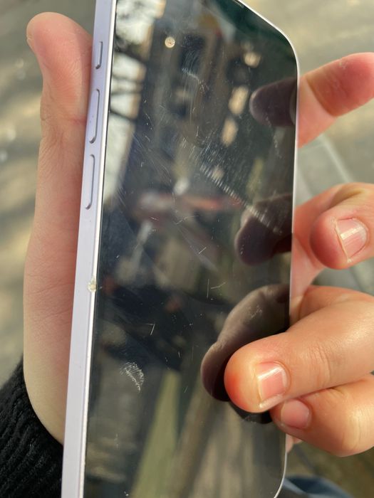 Iphone 14  срочно