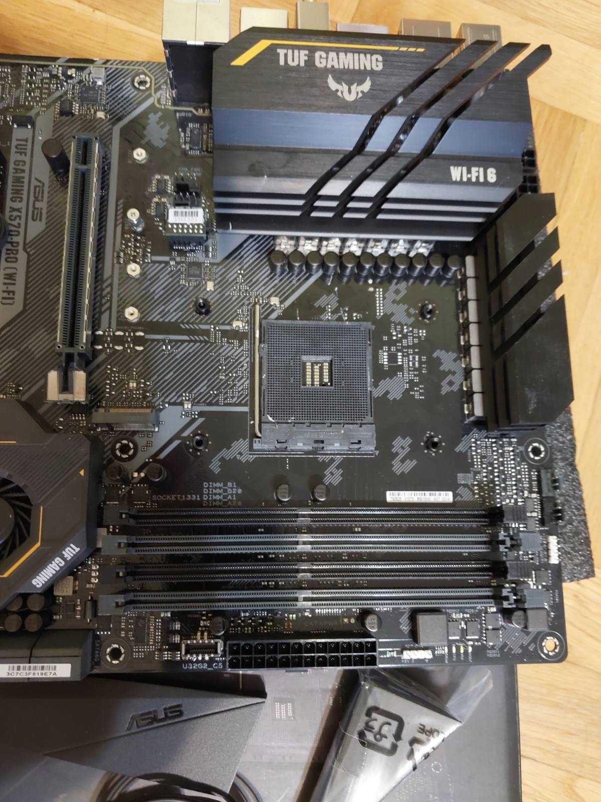 AMD Ryzen 5 5600X + Asus TUF Gaming X570-PRO Wi-Fi
