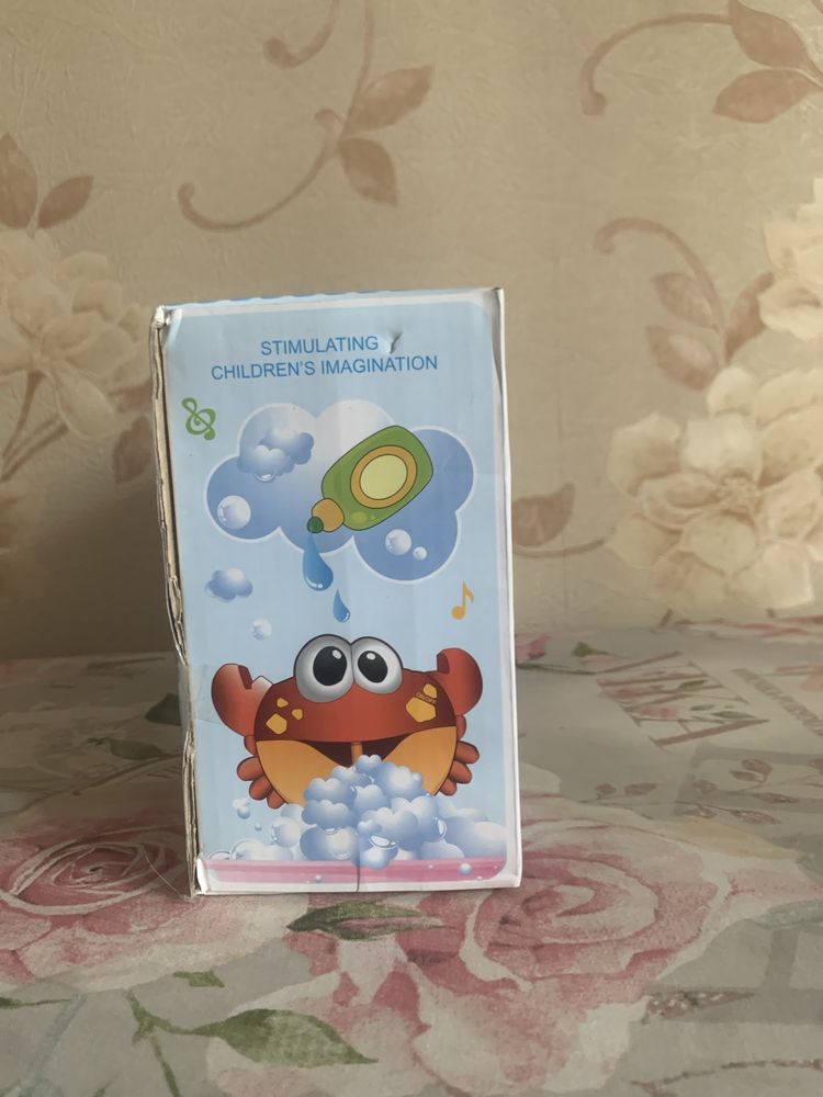 Продаю игрушку для ваны (bubble crab)