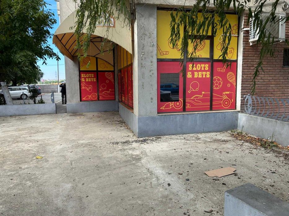 Spatiu comercial de vanzare