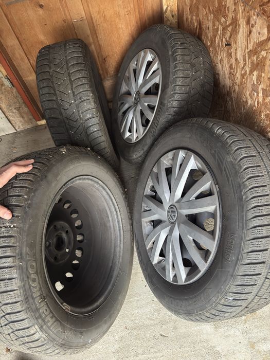 Jante r16 tabla cu cauciucuri de iarna