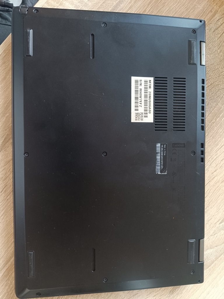 Lenovo thinkpad l390 yoga i5 8265u
