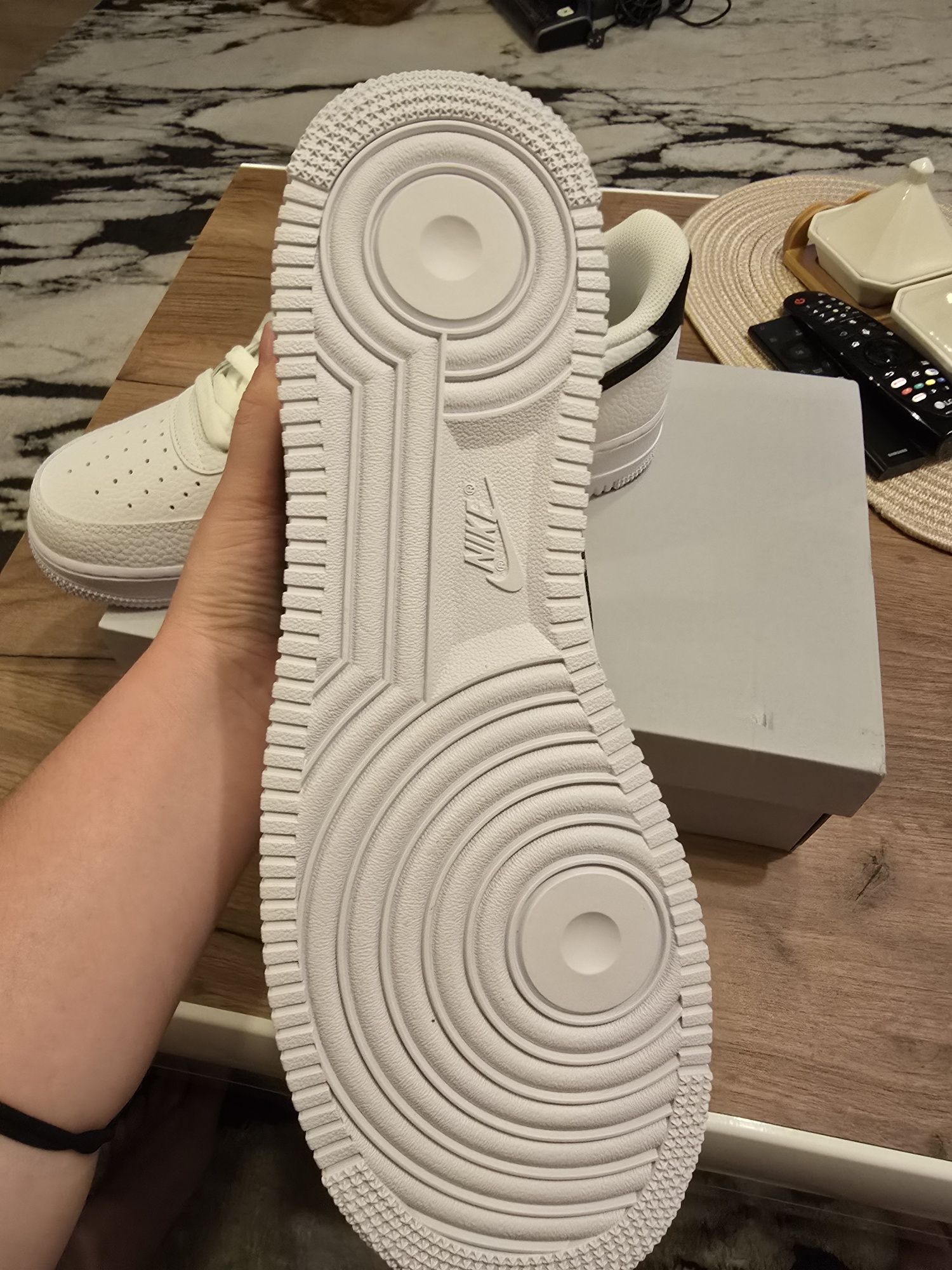Чисто нови Nike air force