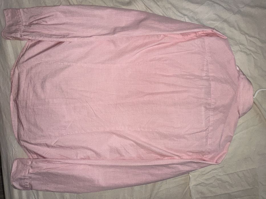 Дамска риза на марката lacoste