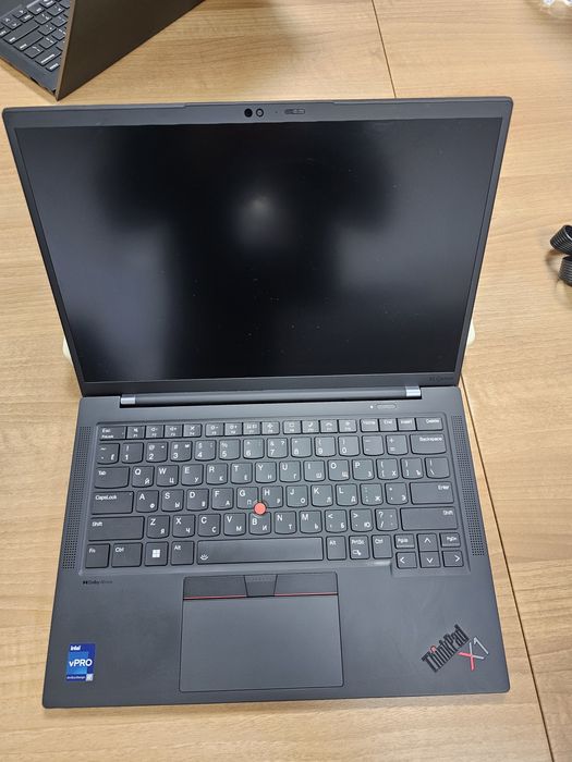 Ультрабук Lenovo ThinkPad X1 Carbon Gen 11 i7-1365U 32/512GB FHD+