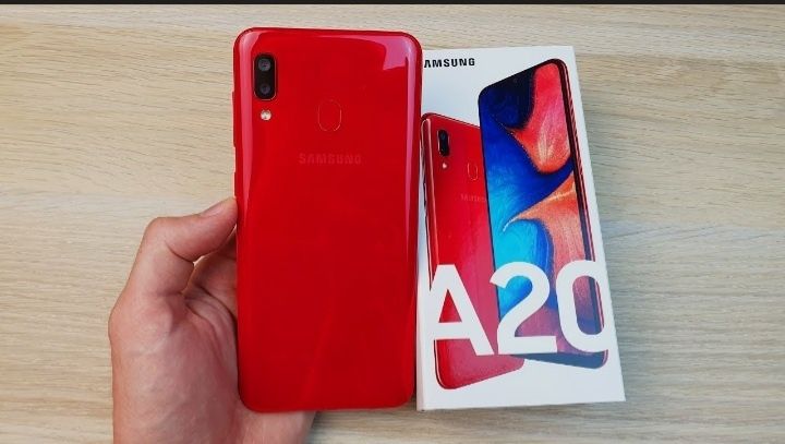 Продам самсунг а 20 состояние хорошее