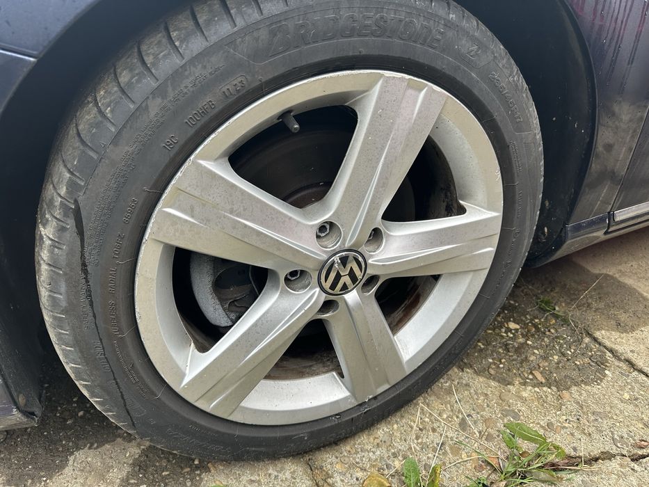 Set Roti passat b7 235/45/17