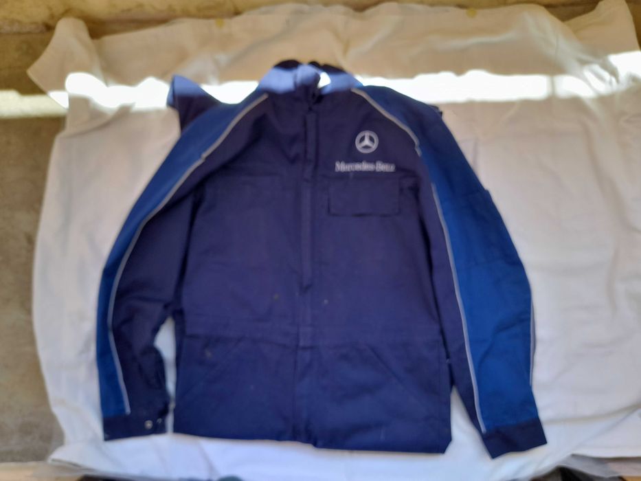 Geci , Bluze Mercedes-Benz din Germania