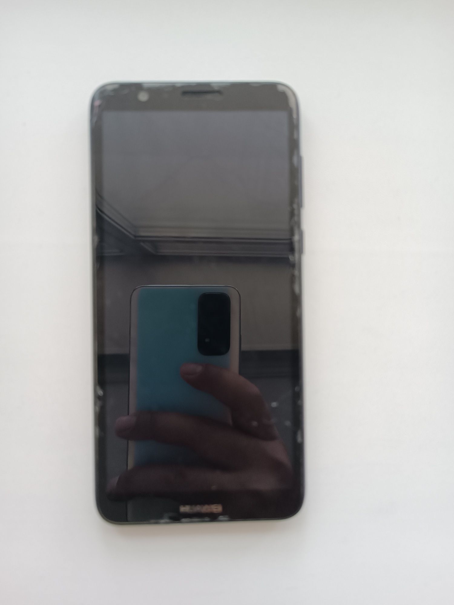 Huawei P smart.           .