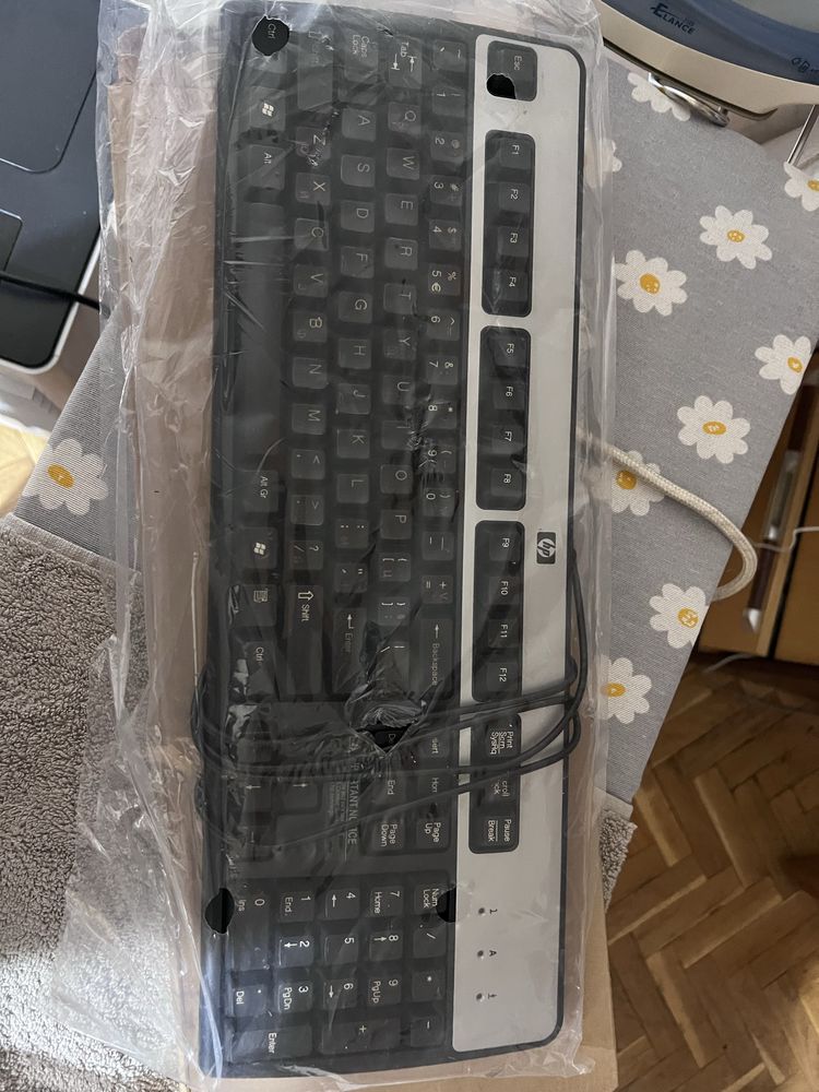 Keyboard logitech