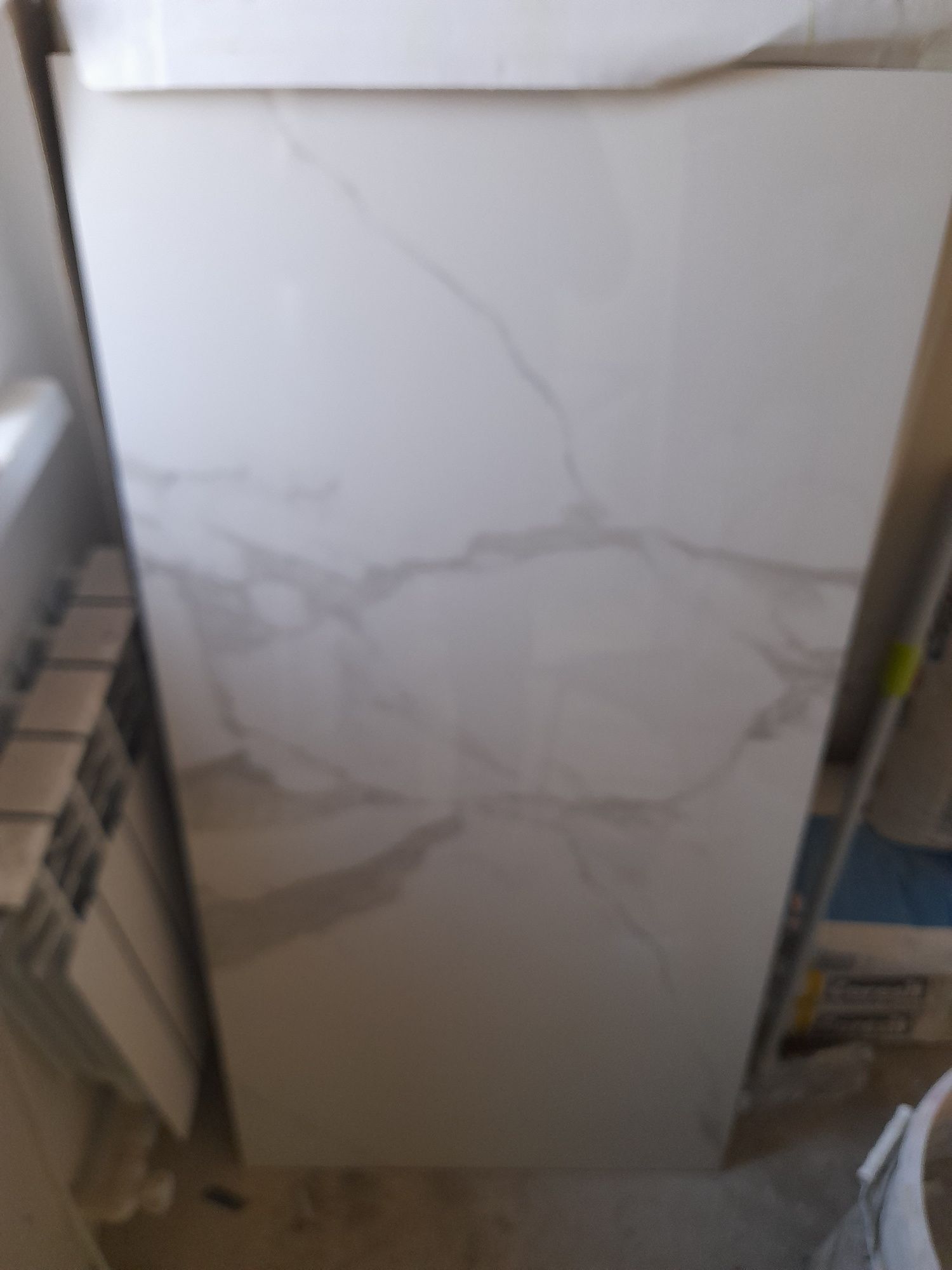 Продаётся керамогранит 120×60.