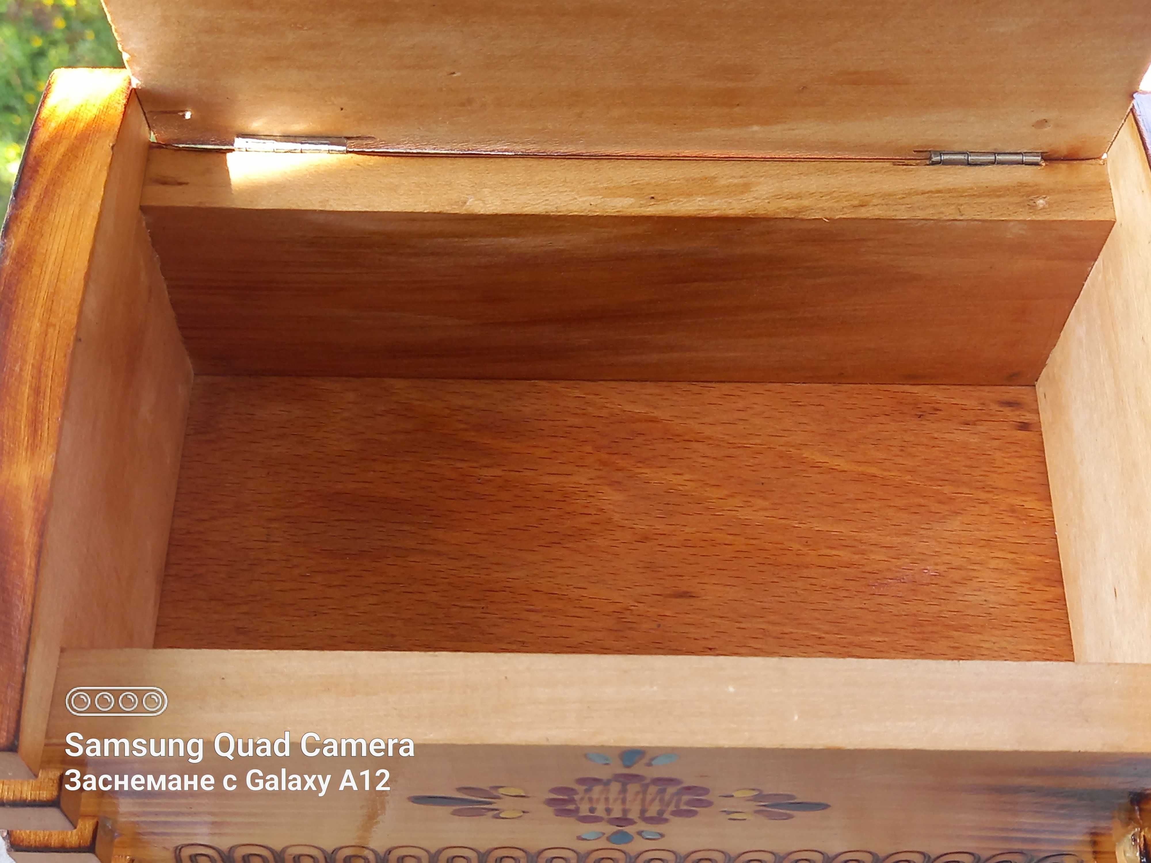 Дървена кутия за бижута-ръчна изработка