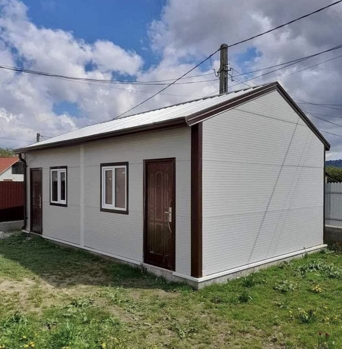 Vand ori ce are nevoie clientului