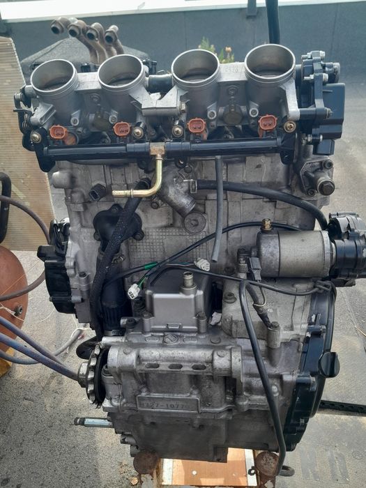 Motor Suzuki 600CC