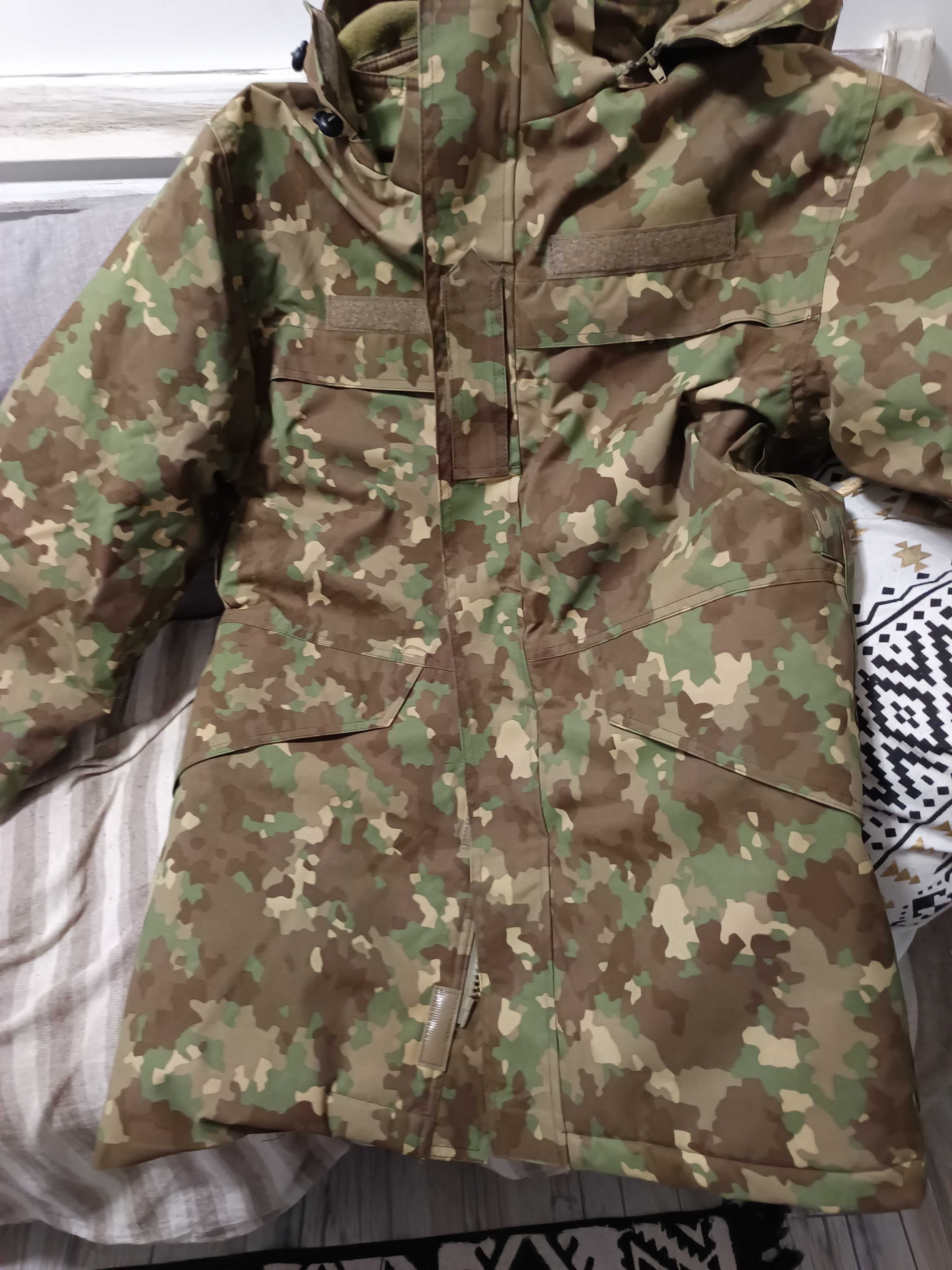 Geacă Combat  Nouă
