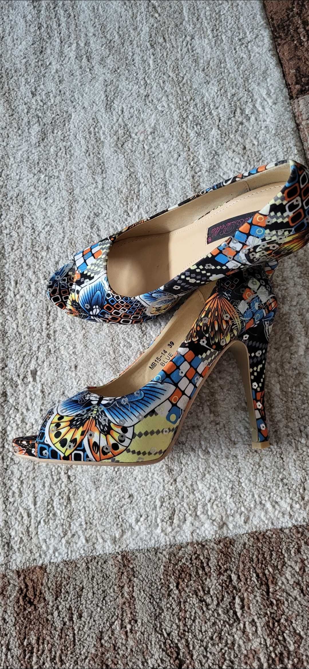 Pantofi dama colorati